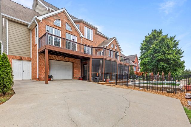 7416 Splendid View Drive, Ooltewah, TN 37363