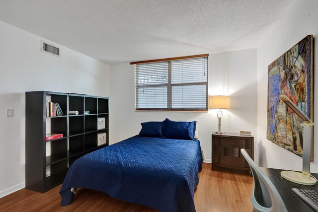1040 SE 4TH Avenue 120, Deerfield Beach, FL 33441