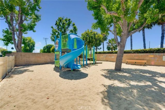 7051 Island Village Drive, Long Beach, CA 90803