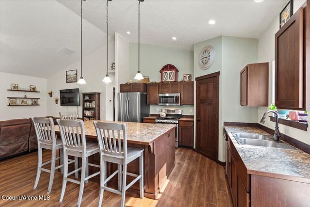 23210 N MASSIF RD, Rathdrum, ID 83858