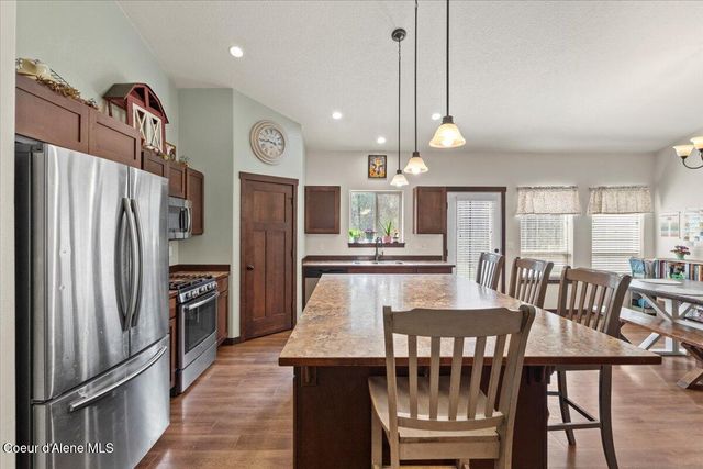 23210 N MASSIF RD, Rathdrum, ID 83858