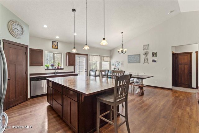 23210 N MASSIF RD, Rathdrum, ID 83858