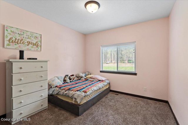 23210 N MASSIF RD, Rathdrum, ID 83858