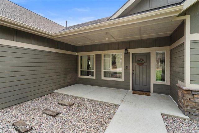 23210 N MASSIF RD, Rathdrum, ID 83858