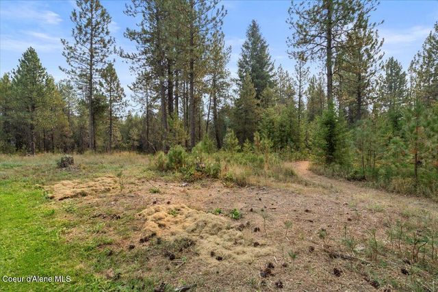 23210 N MASSIF RD, Rathdrum, ID 83858