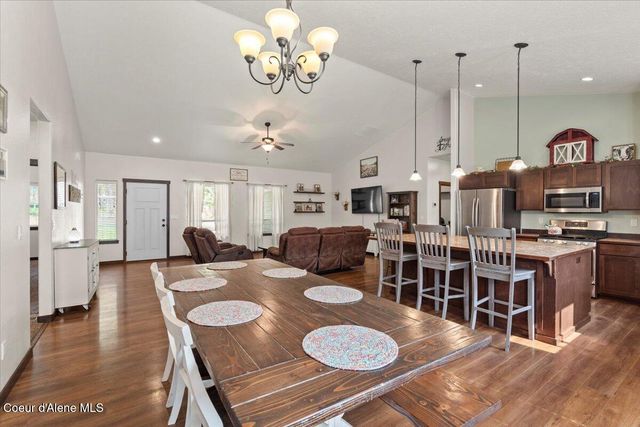 23210 N MASSIF RD, Rathdrum, ID 83858