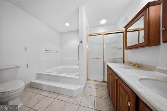 62 HARLOW CIR, Ambler, PA 19002
