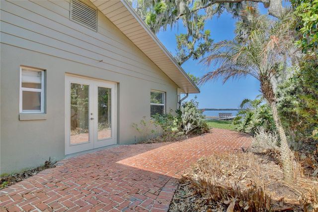 504 BANNING BEACH ROAD, Tavares, FL 32778