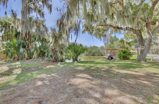 504 BANNING BEACH ROAD, Tavares, FL 32778