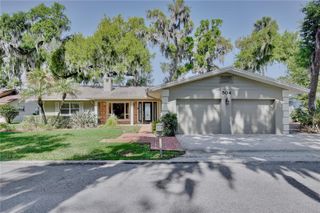 504 BANNING BEACH ROAD, Tavares, FL 32778