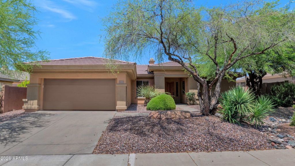 42122 N ANTHEM SPRINGS Road, Anthem, AZ 85086 — exterior