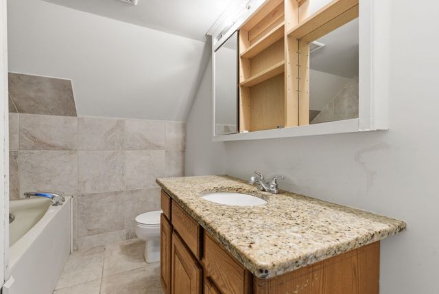 229 N Chautauqua Ave, Wichita, KS 67214