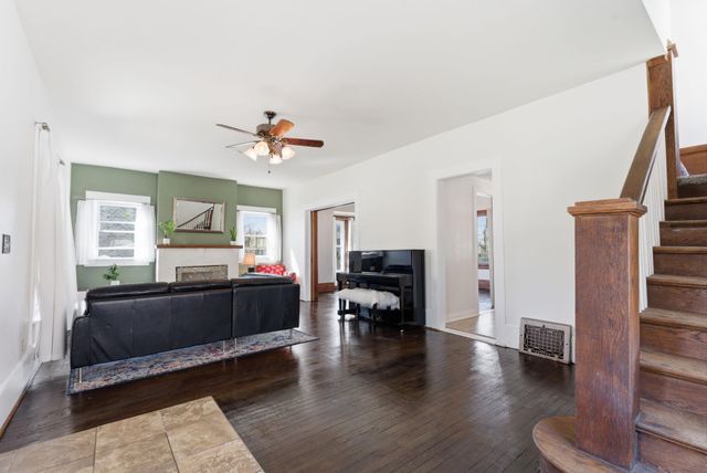 229 N Chautauqua Ave, Wichita, KS 67214