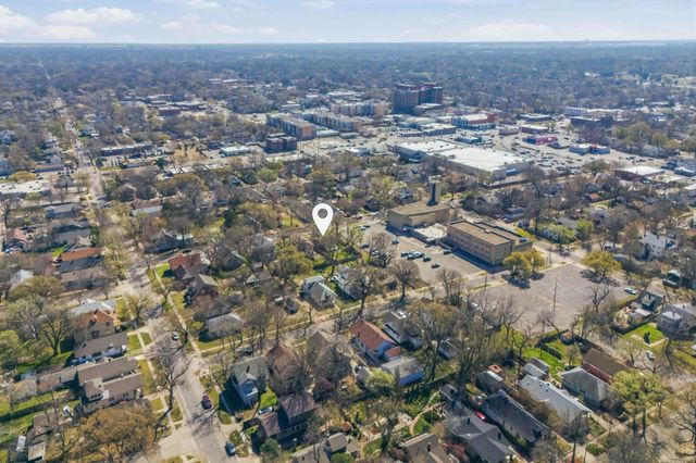 229 N Chautauqua Ave, Wichita, KS 67214