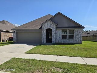 105 Chestnut Oak Drive, Lafayette, LA 70507