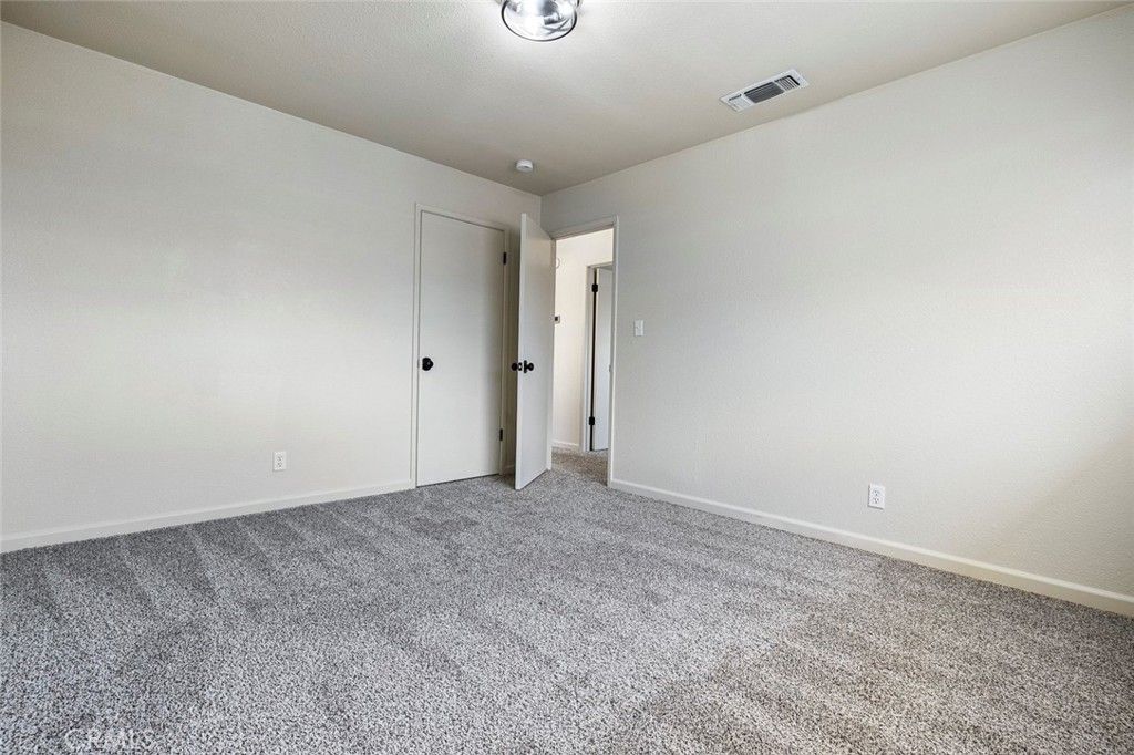 Image 27 of property listing at 655 N Princeton, Coalinga, CA 93210