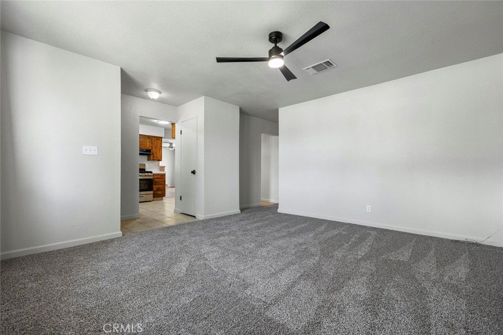 Image 8 of property listing at 655 N Princeton, Coalinga, CA 93210