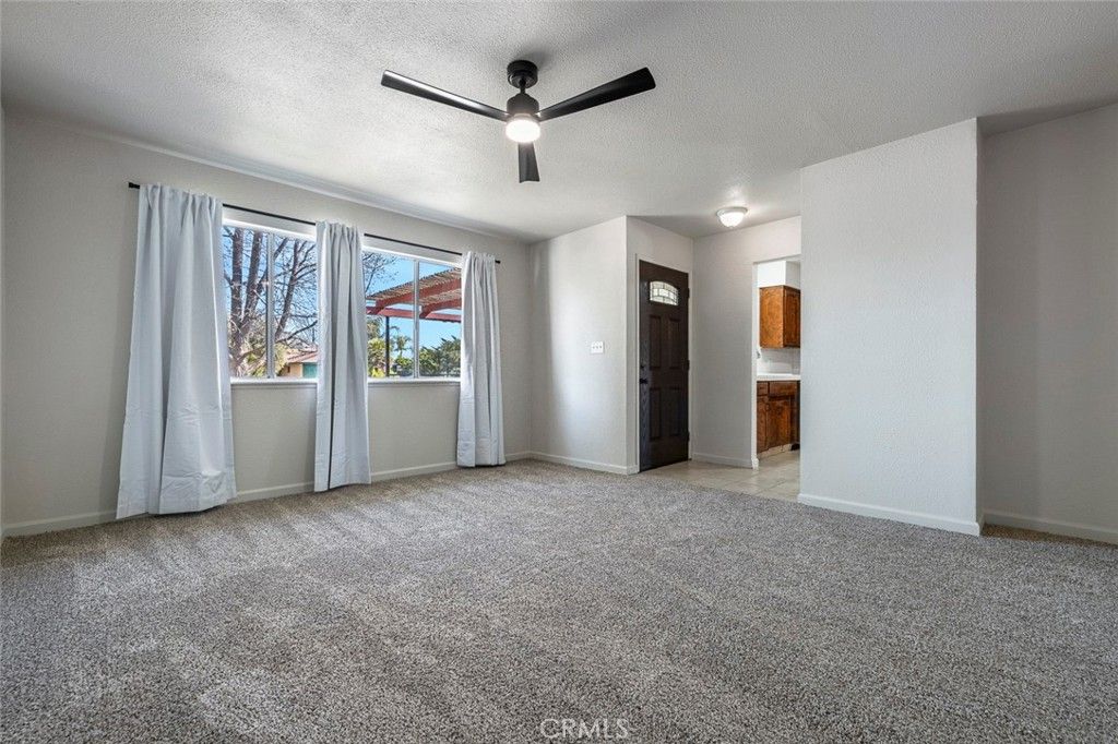 Image 9 of property listing at 655 N Princeton, Coalinga, CA 93210