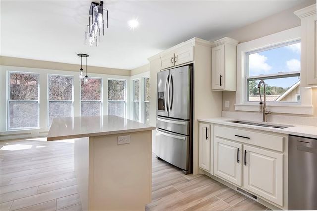 105 Riveredge Drive, Ellijay, GA 30536