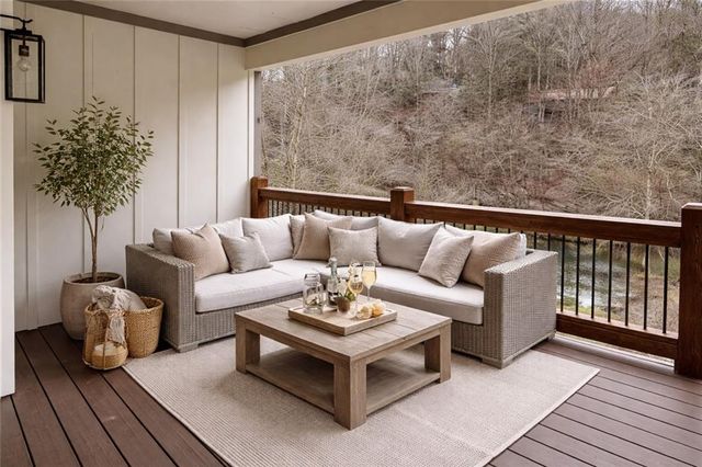 105 Riveredge Drive, Ellijay, GA 30536