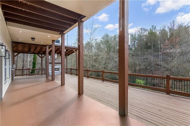 105 Riveredge Drive, Ellijay, GA 30536