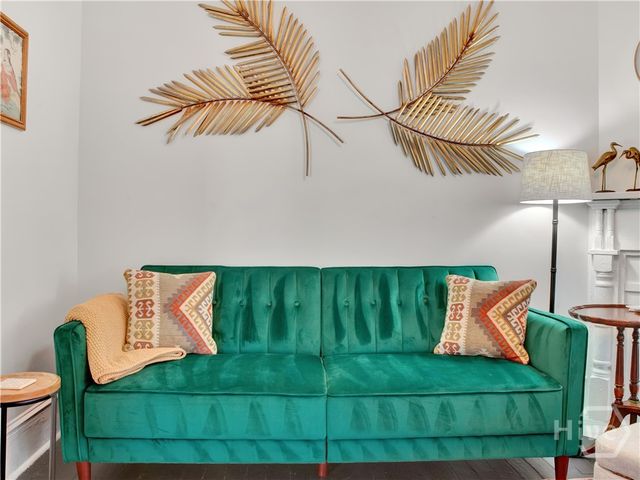 1512 Barnard Street, Savannah, GA 31401