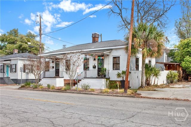 1512 Barnard Street, Savannah, GA 31401