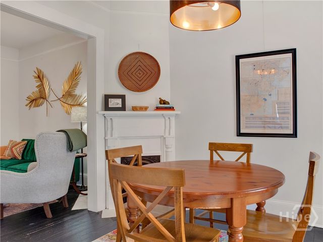 1512 Barnard Street, Savannah, GA 31401