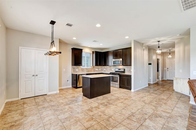 5439 Baronet Drive, Katy, TX 77493