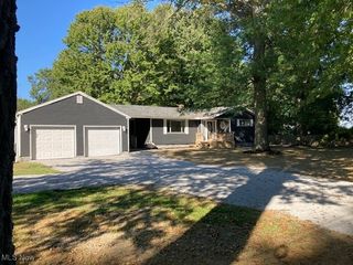 4374 Richmond Avenue, Newton Falls, OH 44444