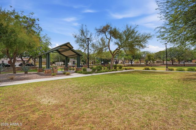 5740 S 21ST Place, Phoenix, AZ 85040