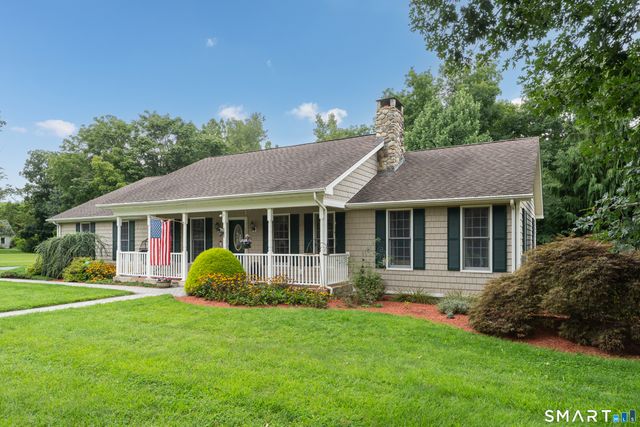 14 Oak Street, Wallingford, CT 06492