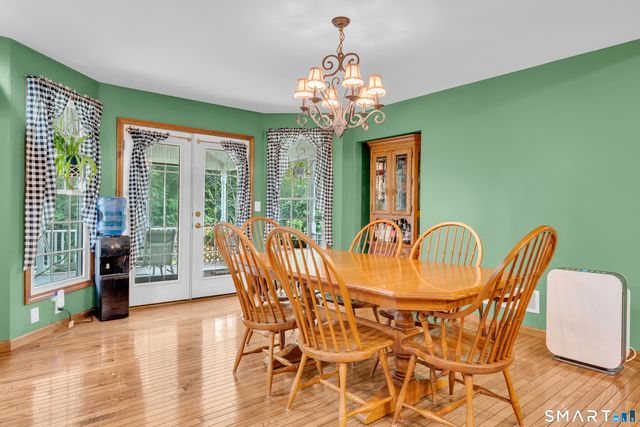 14 Oak Street, Wallingford, CT 06492