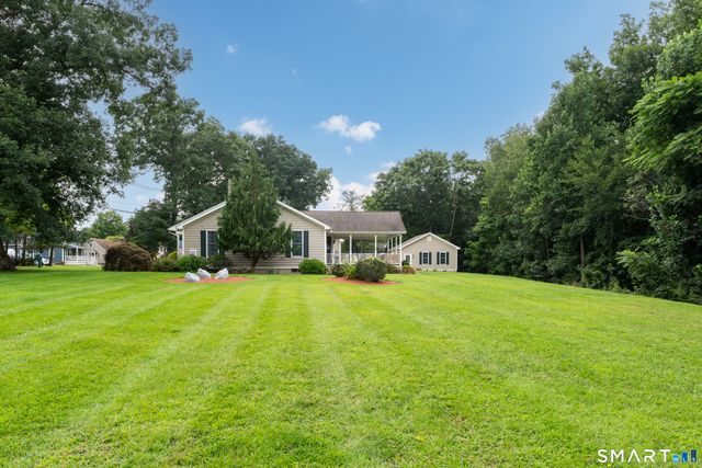 14 Oak Street, Wallingford, CT 06492