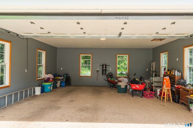 14 Oak Street, Wallingford, CT 06492