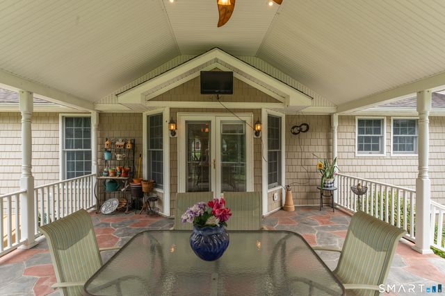 14 Oak Street, Wallingford, CT 06492