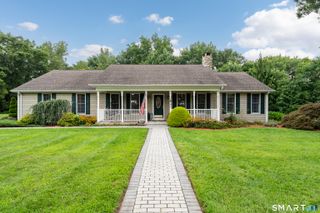 14 Oak Street, Wallingford, CT 06492