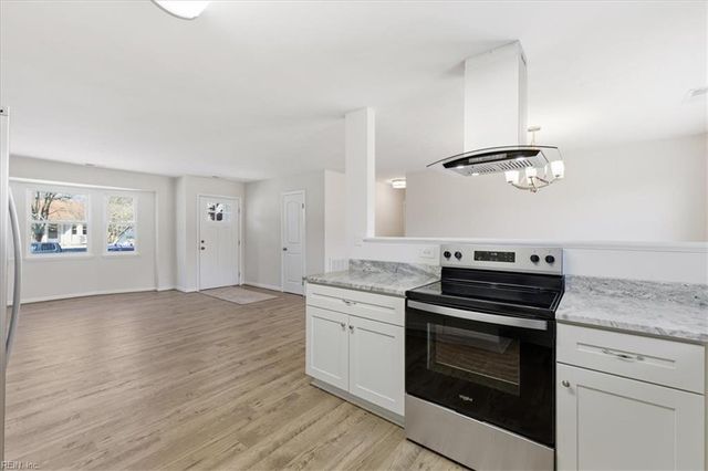 3469 Woodbaugh DR, Chesapeake, VA 23321