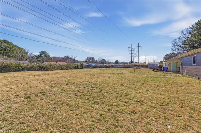 3469 Woodbaugh DR, Chesapeake, VA 23321