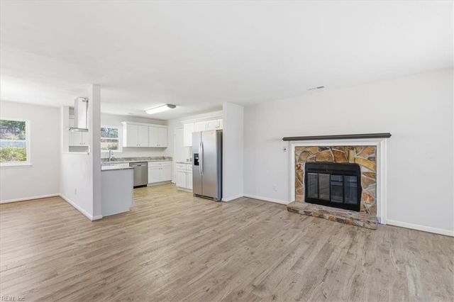 3469 Woodbaugh DR, Chesapeake, VA 23321