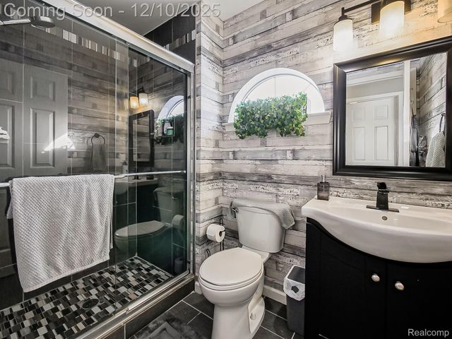 41399 Belden Circle, Novi, MI 48377