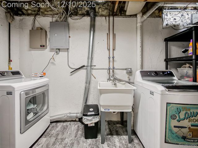 41399 Belden Circle, Novi, MI 48377