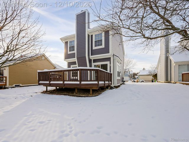 41399 Belden Circle, Novi, MI 48377