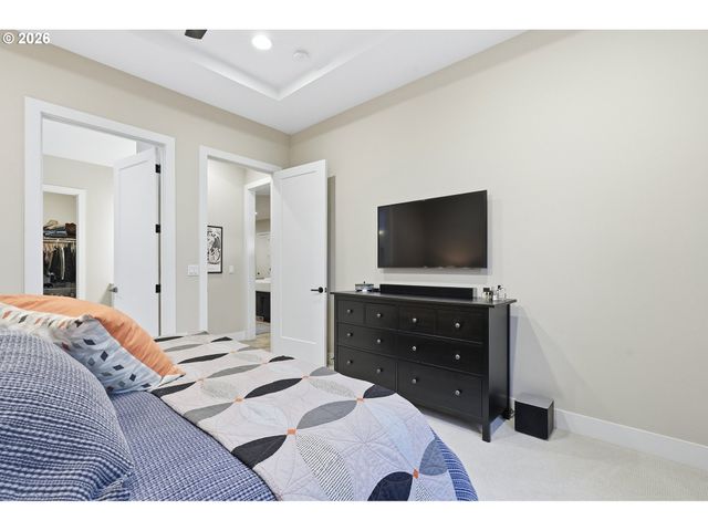 7446 Sw 80TH Ter, Portland, OR 97223