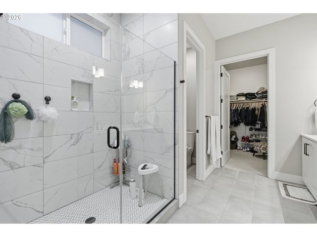 7446 Sw 80TH Ter, Portland, OR 97223