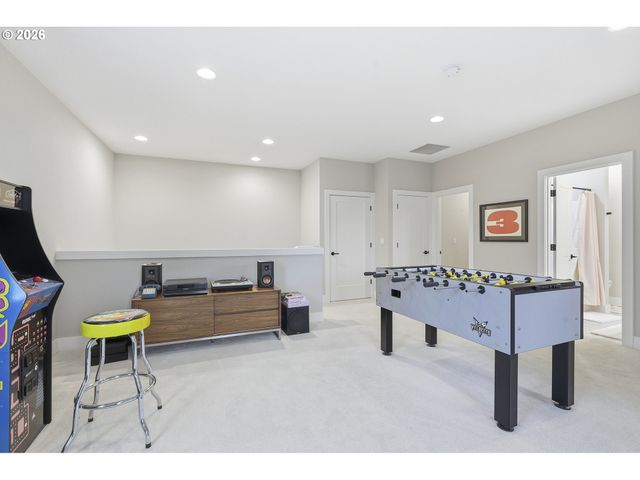 7446 Sw 80TH Ter, Portland, OR 97223