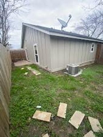 1809B Prairie Knoll CT B, Austin, TX 78758