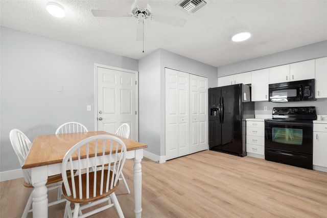 2515 LANTANA LANE, Palmetto, FL 34221