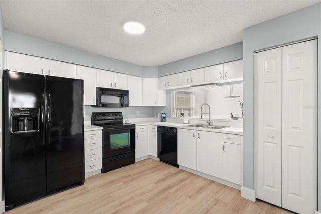 2515 LANTANA LANE, Palmetto, FL 34221