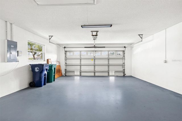 2515 LANTANA LANE, Palmetto, FL 34221